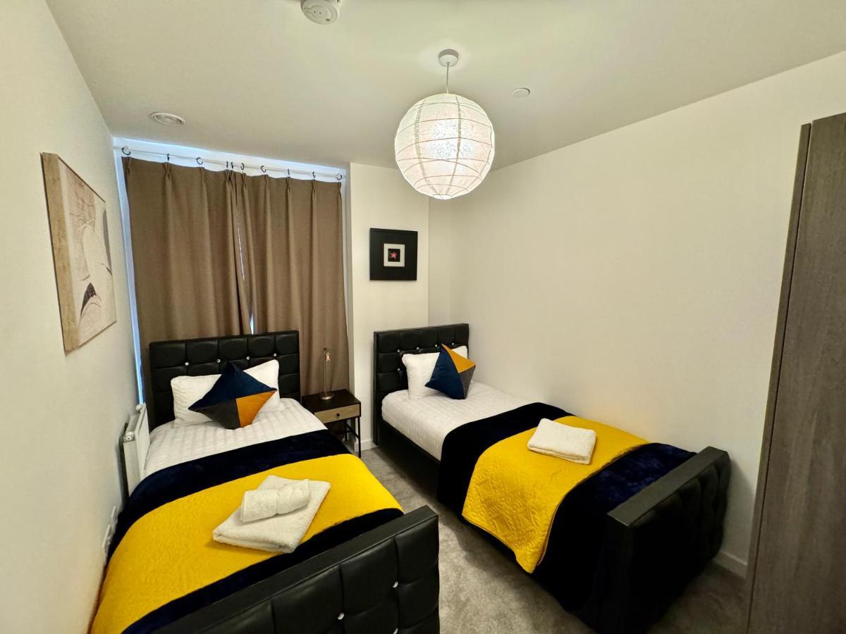 3Bedroom, 2Bathroom, Balcony,Luxury Flat Westfield London Luaran gambar
