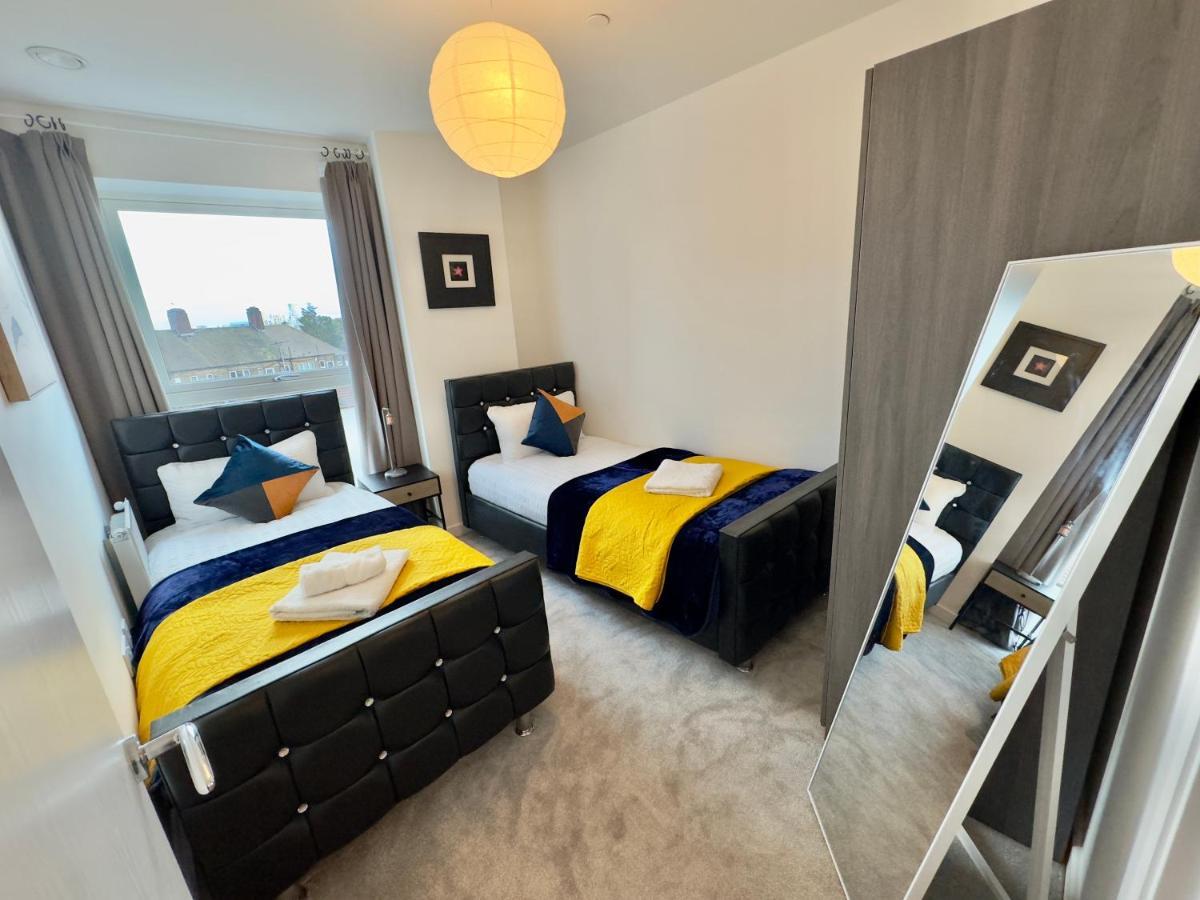 3Bedroom, 2Bathroom, Balcony,Luxury Flat Westfield London Luaran gambar