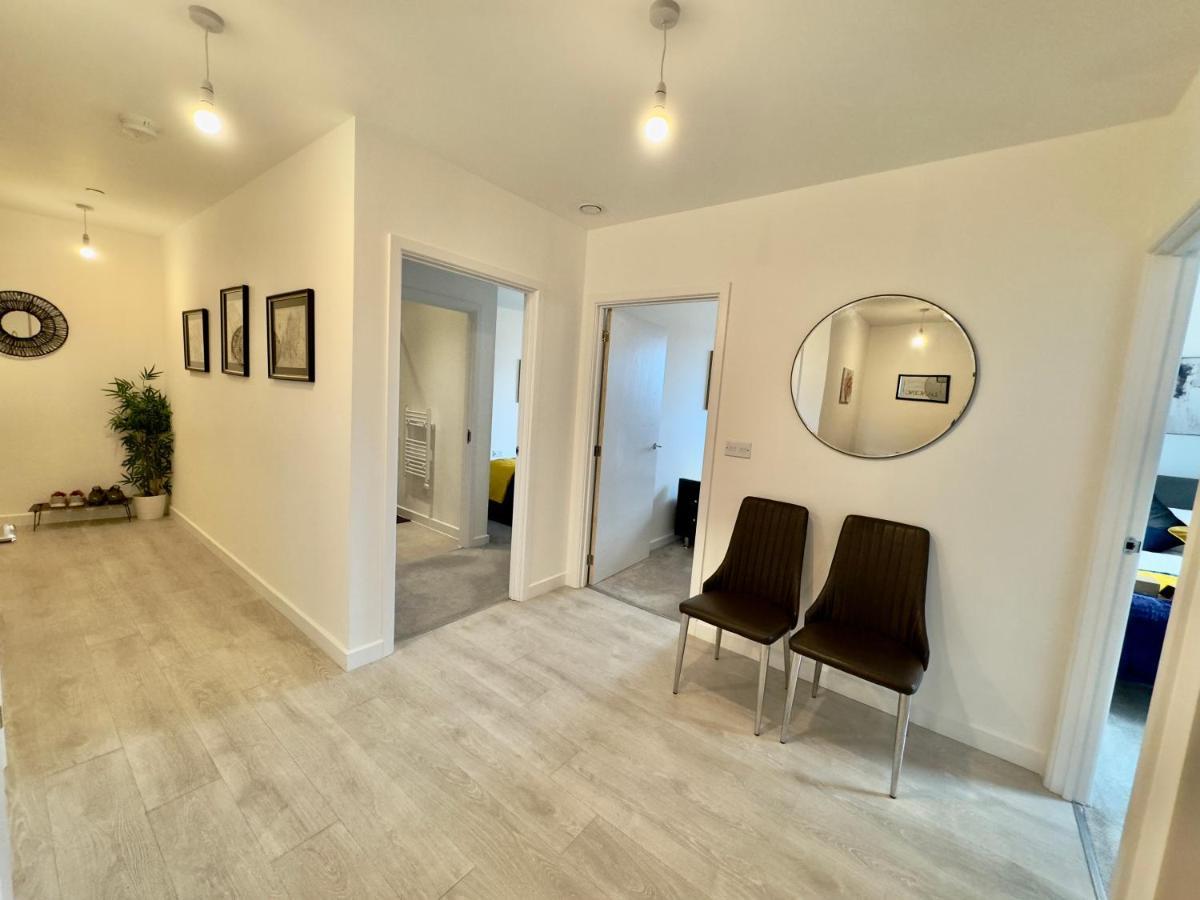 3Bedroom, 2Bathroom, Balcony,Luxury Flat Westfield London Luaran gambar