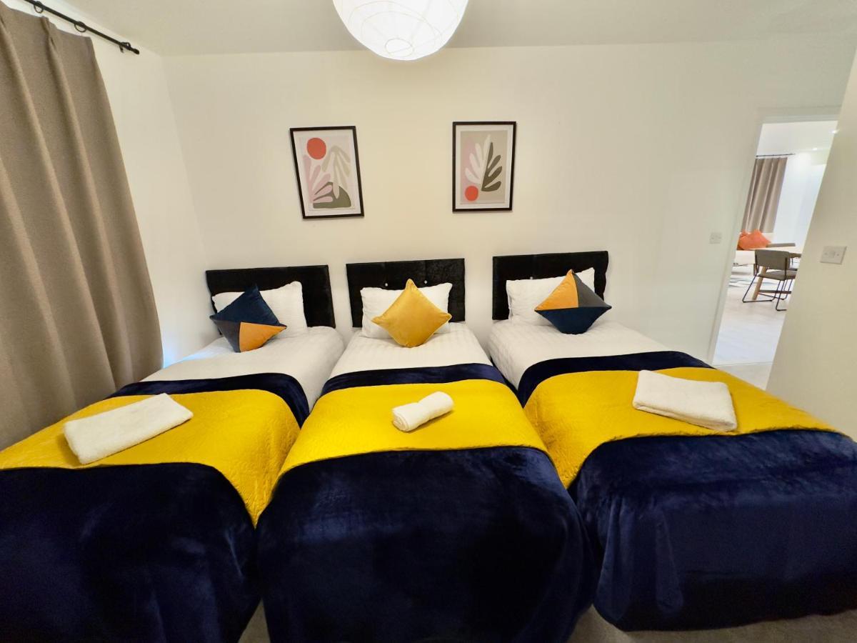 3Bedroom, 2Bathroom, Balcony,Luxury Flat Westfield London Luaran gambar