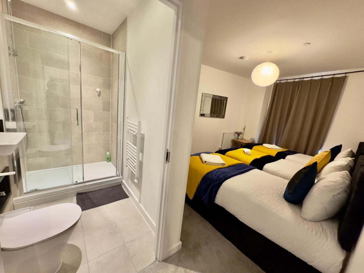 3Bedroom, 2Bathroom, Balcony,Luxury Flat Westfield London Luaran gambar