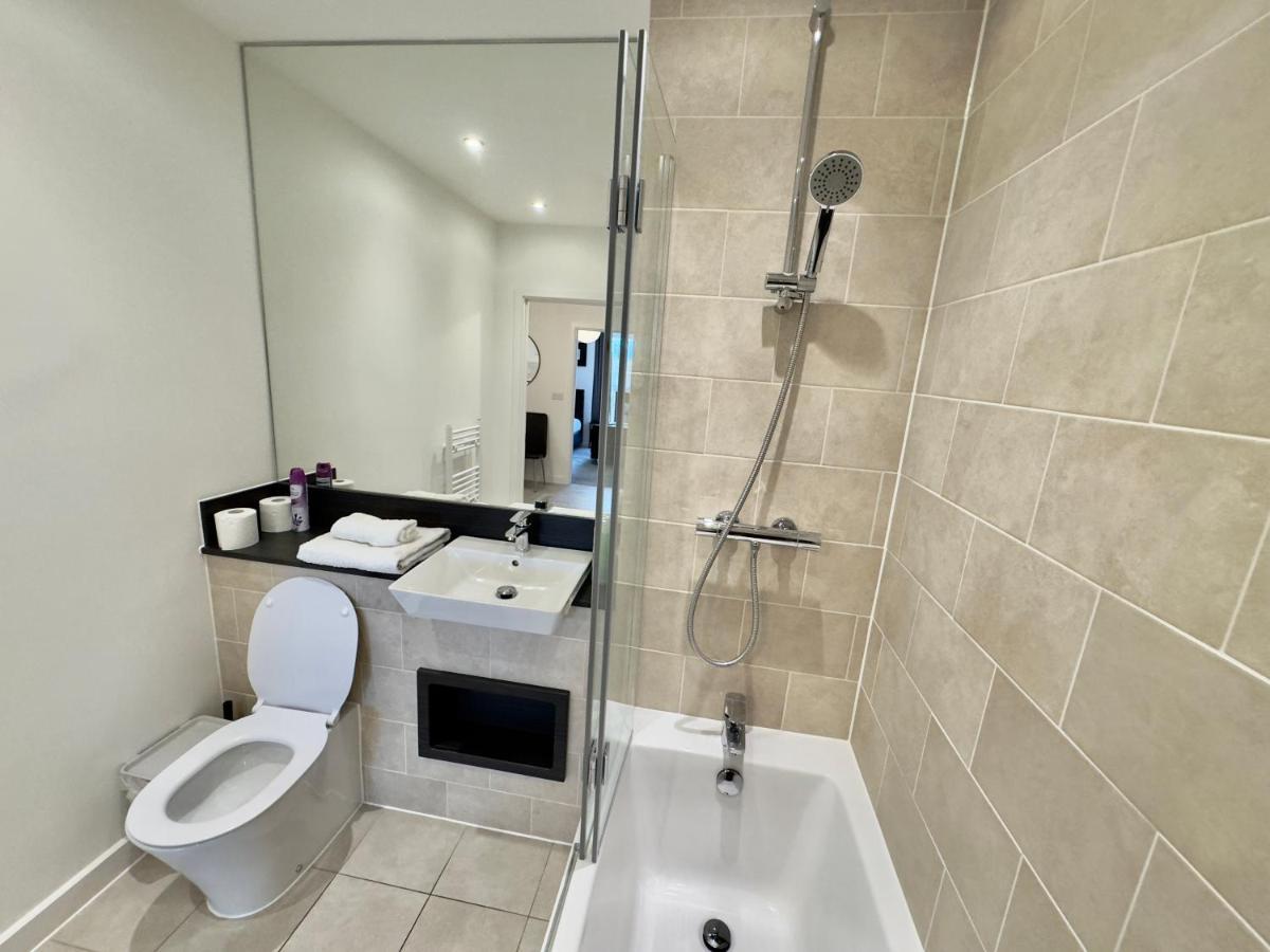 3Bedroom, 2Bathroom, Balcony,Luxury Flat Westfield London Luaran gambar