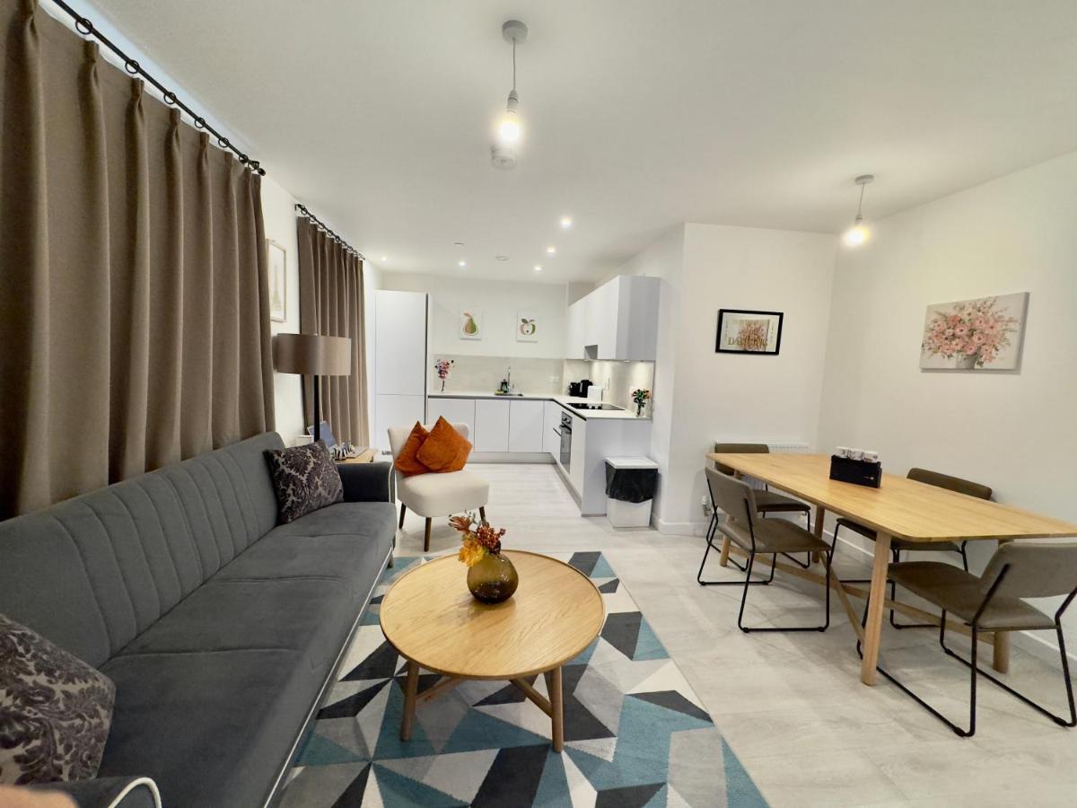 3Bedroom, 2Bathroom, Balcony,Luxury Flat Westfield London Luaran gambar