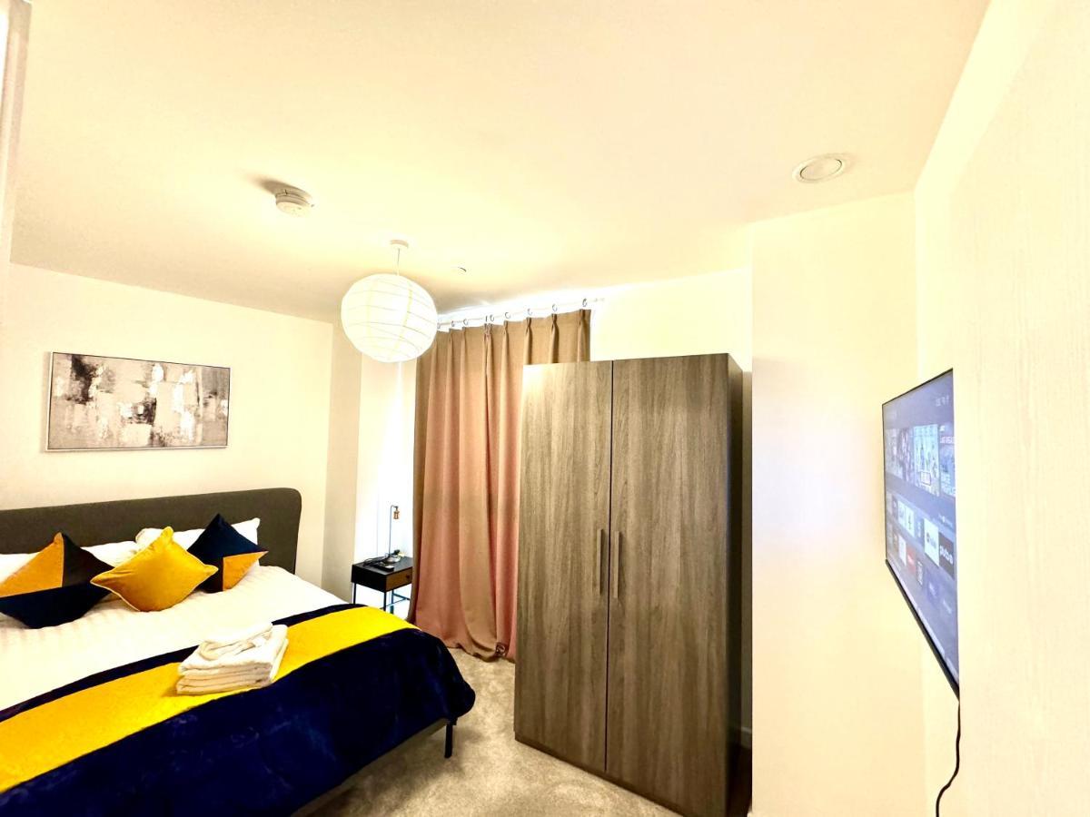 3Bedroom, 2Bathroom, Balcony,Luxury Flat Westfield London Luaran gambar