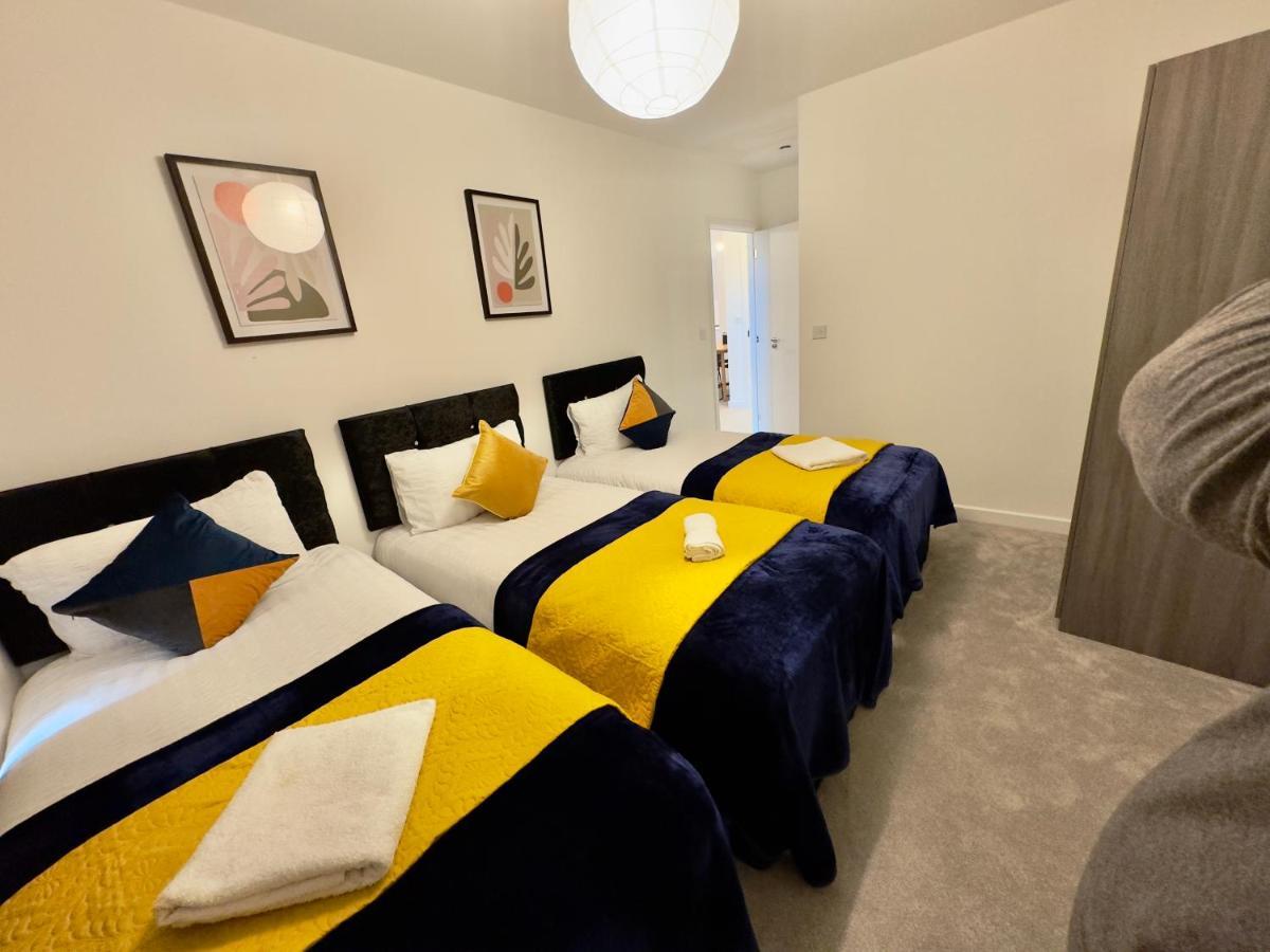 3Bedroom, 2Bathroom, Balcony,Luxury Flat Westfield London Luaran gambar