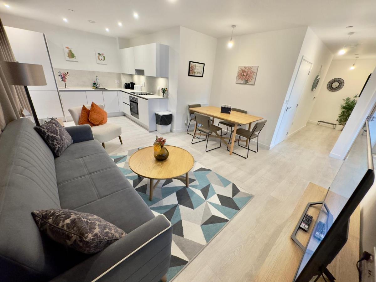 3Bedroom, 2Bathroom, Balcony,Luxury Flat Westfield London Luaran gambar